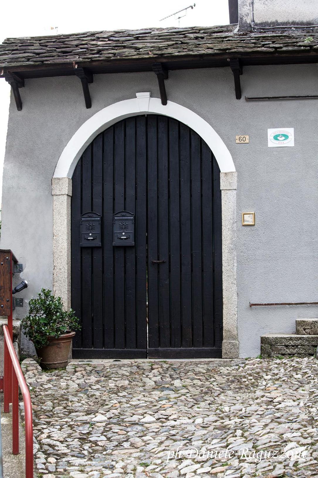 La Corte Di Alzo Pella Bagian luar foto